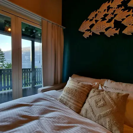 Fischerhuesli Directly On Thun * Därligen